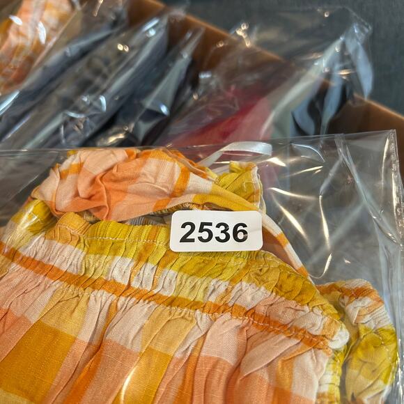 Petal & Pup Top Women 10 Yellow Orange Off Shoulder Crop Pullover Ruffle Top NEW - Picture 11 of 11